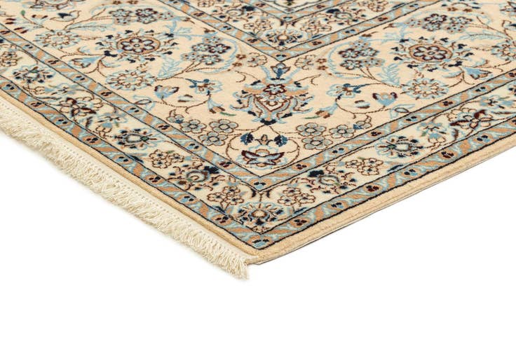 Detail image of 8' 4 x 10' 2 Nain Rug