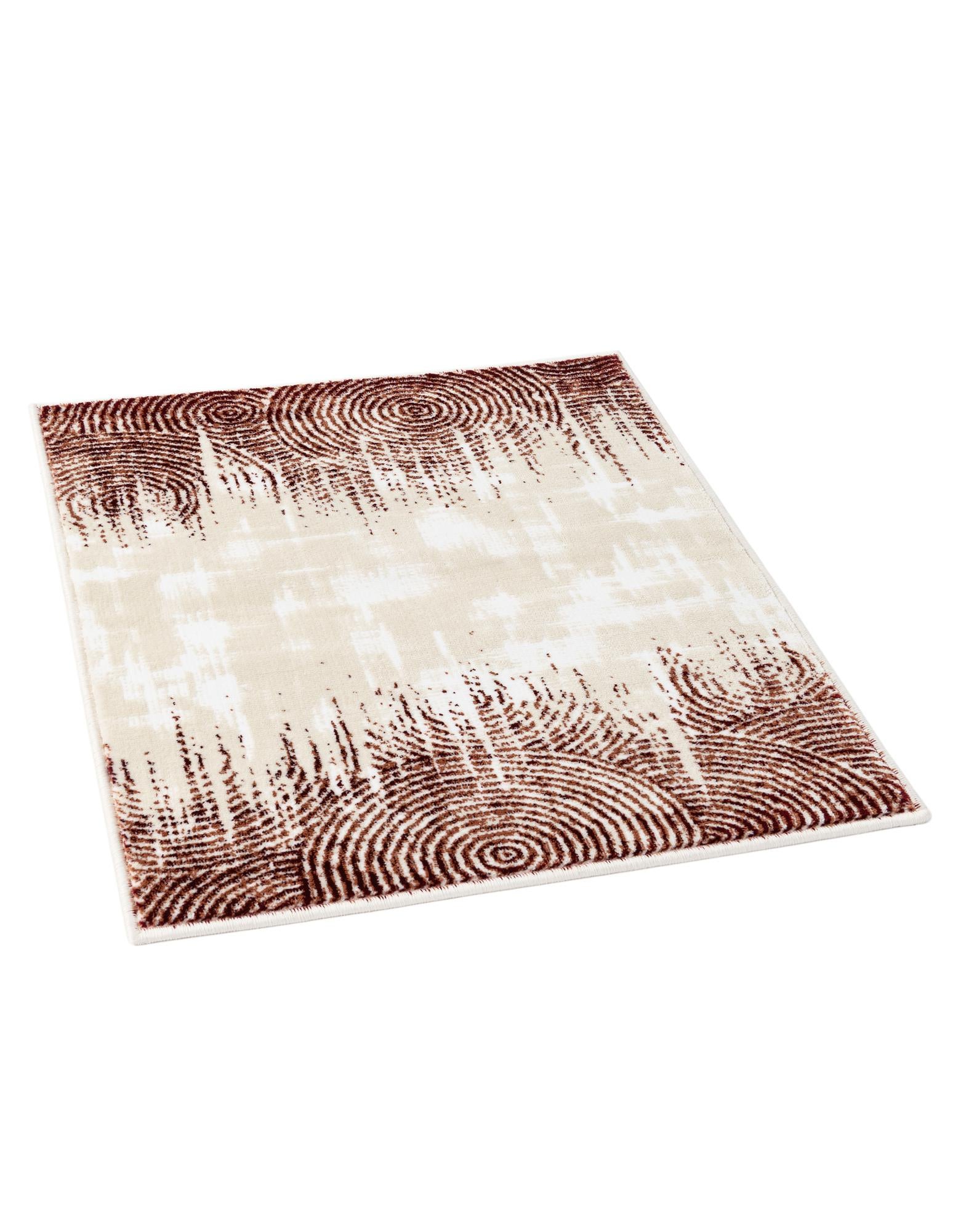 2' 3 x 2' 8 Nain Rug