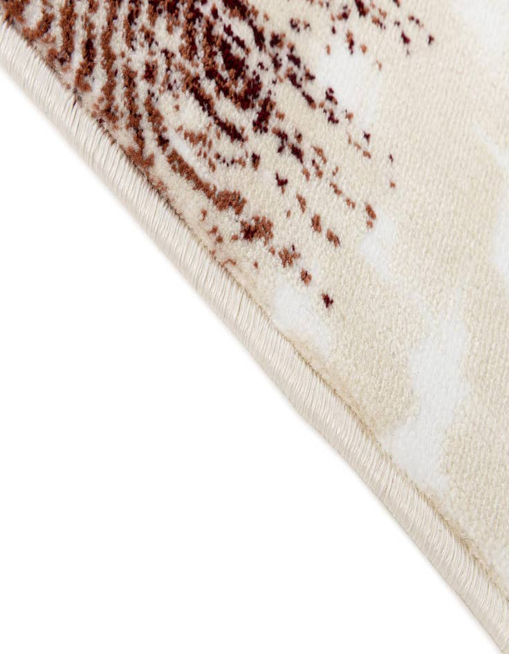 Detail image of 2' 3 x 2' 8 Nain Rug