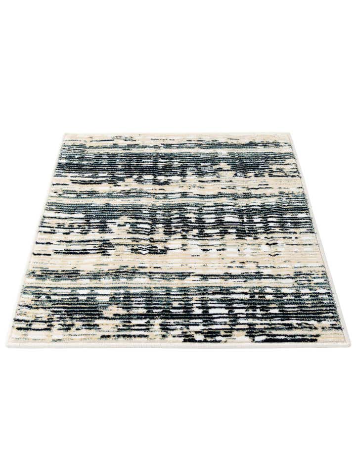 2' 3 x 2' 8 Nain Rug