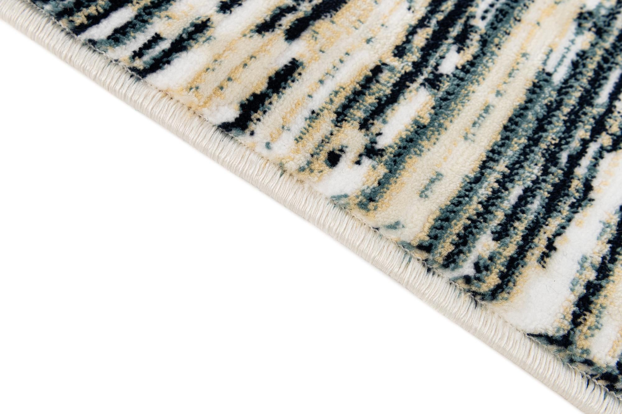 2' 3 x 2' 8 Nain Rug