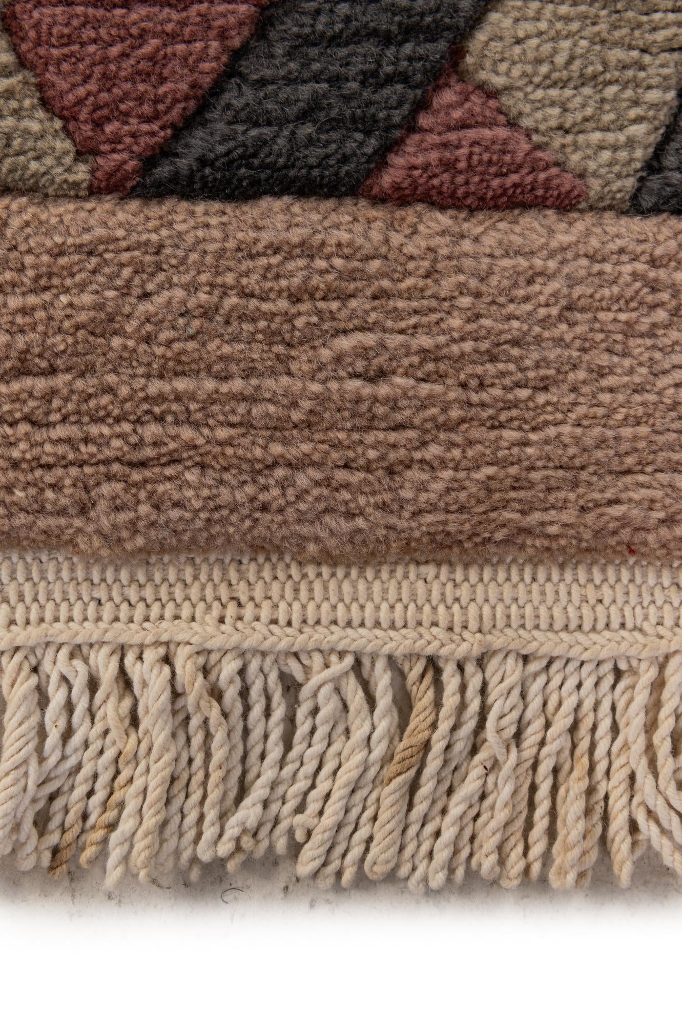 8' 6 x 11' 10 Hand Knotted Nepal Wool Rug