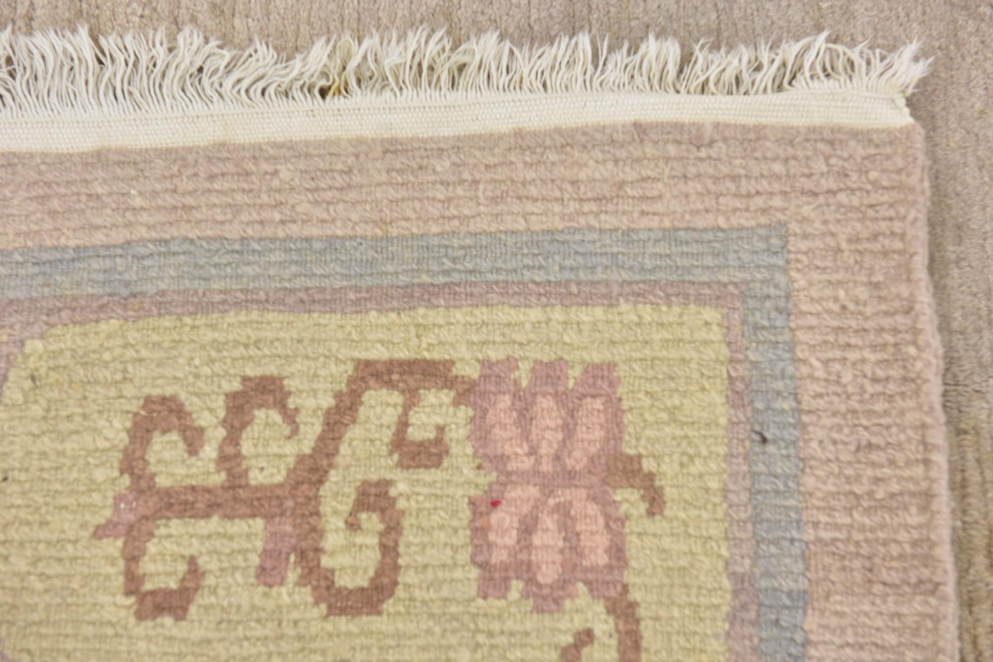 6' 7 x 9' 9 Hand Knotted Nepal Wool Rug