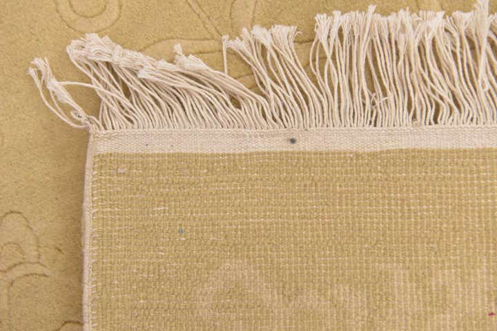 4' 7 x 6' 7 Hand Knotted Nepal Wool Rug