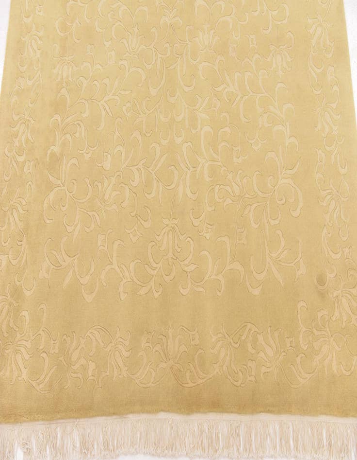 Detail image of 4' 7 x 6' 7 Hand Knotted Nepal Wool Rug