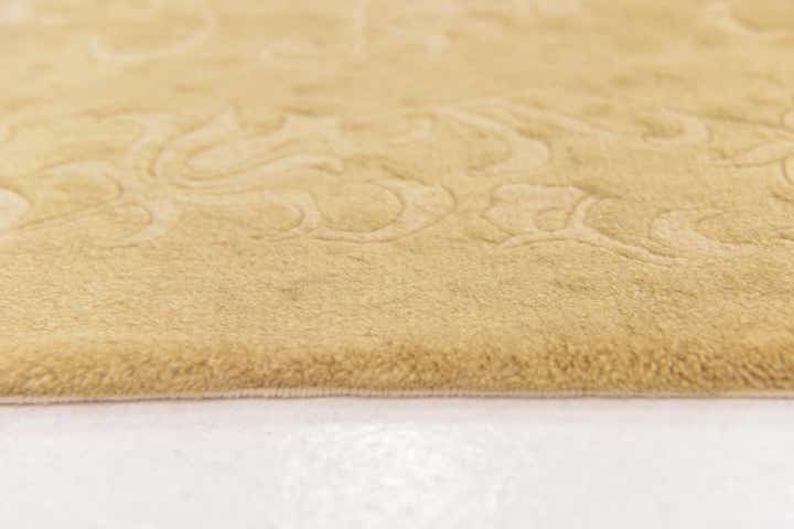 4' 7 x 6' 7 Hand Knotted Nepal Wool Rug