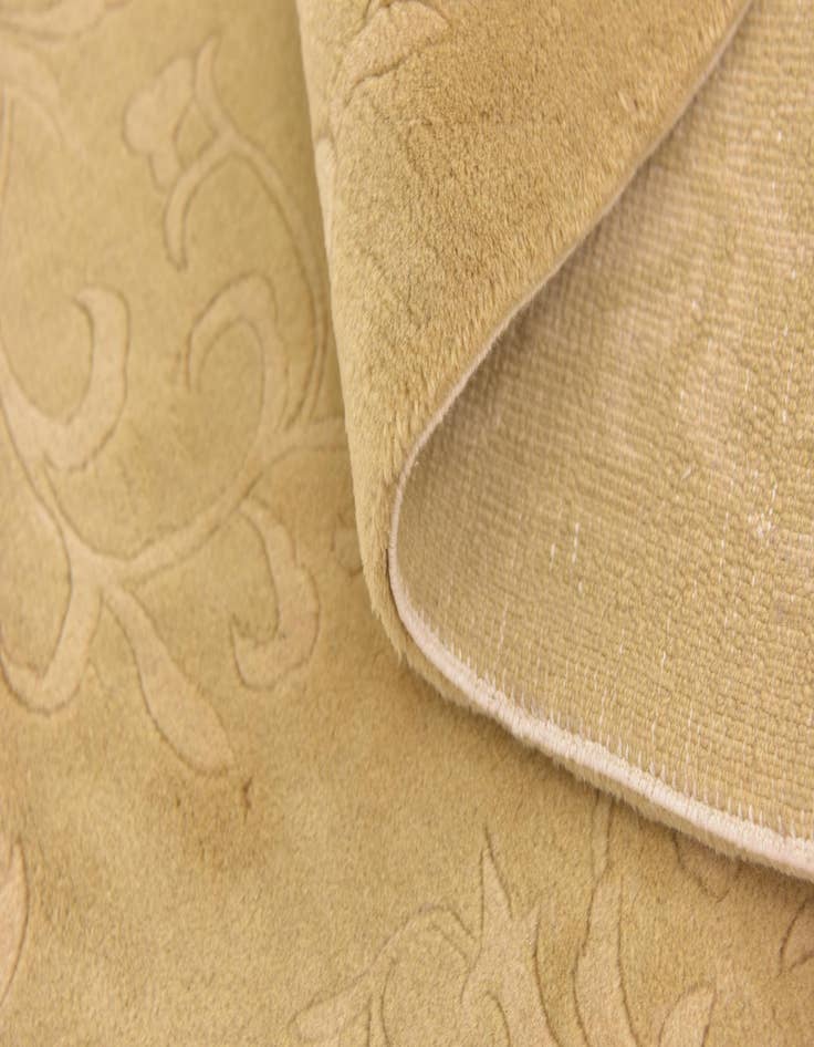 Detail image of 4' 7 x 6' 7  Hand Knotted Nepal Wool Rug