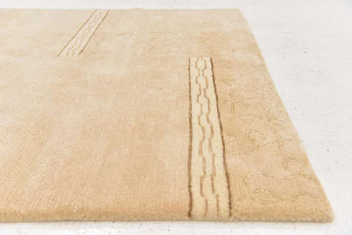 4' x 5' 8 Hand Knotted Nepal Rug
