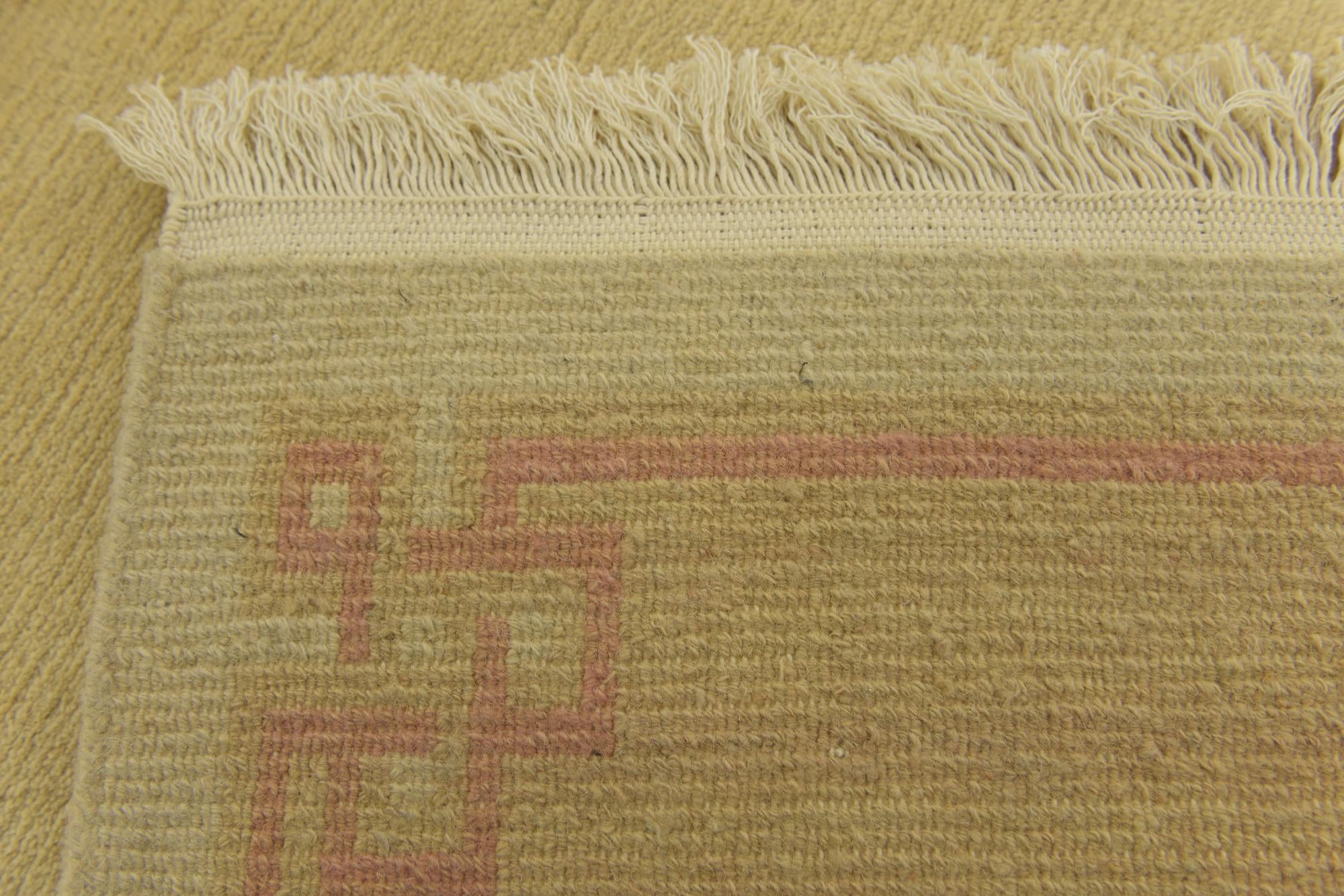 4' x 5' 9 Hand Knotted Nepal Wool Rug