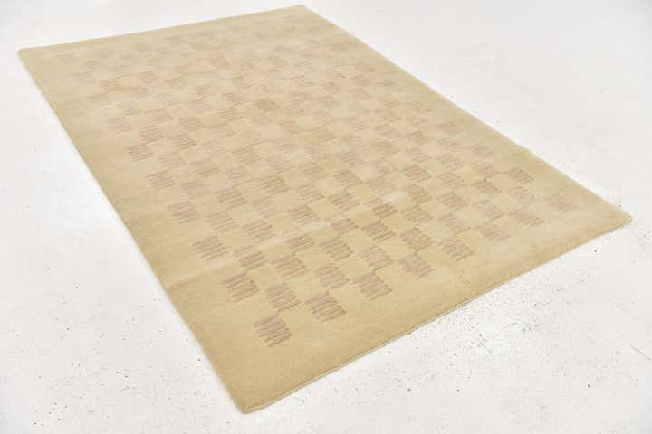 4' 8 x 6' 6 Hand Knotted Nepal Rug