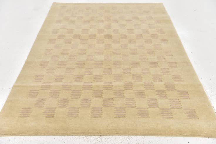 Detail image of 4' 8 x 6' 6 Hand Knotted Nepal Rug