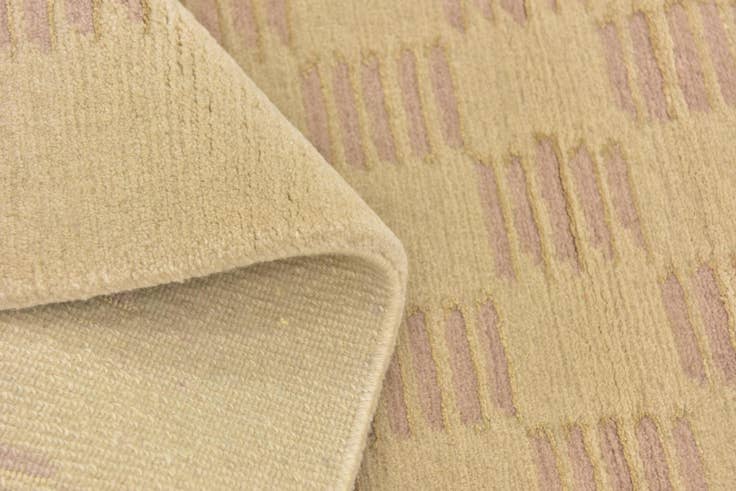 Detail image of 4' 8 x 6' 6 Hand Knotted Nepal Rug