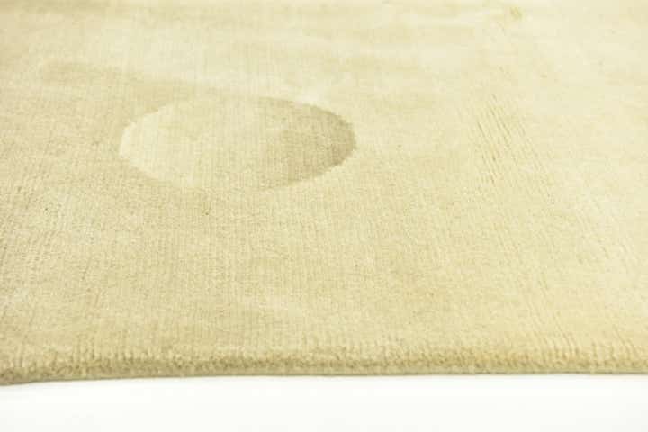 4' 7 x 6' 7 Hand Knotted Nepal Wool Rug