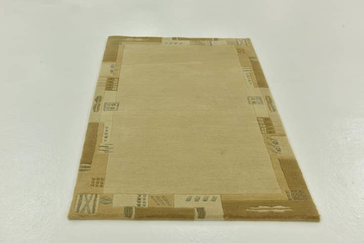 Detail image of 2' 5 x 4' 7 Hand Knotted Nepal Wool Rug