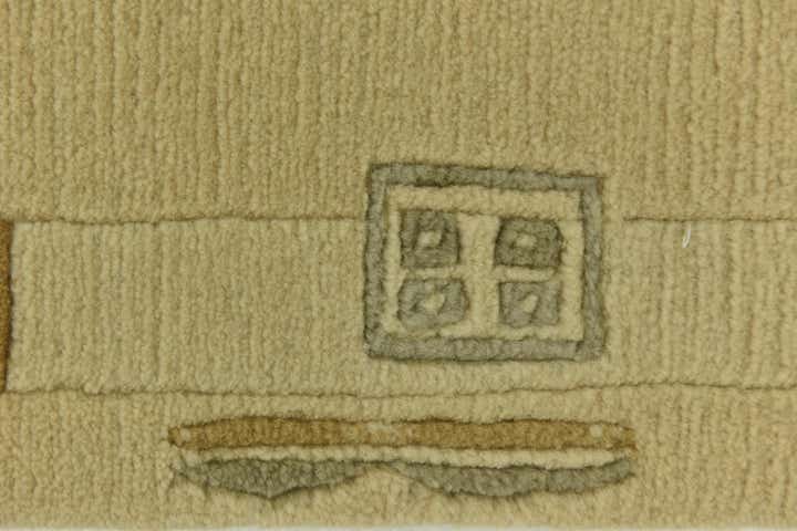 2' 5 x 4' 7 Hand Knotted Nepal Wool Rug