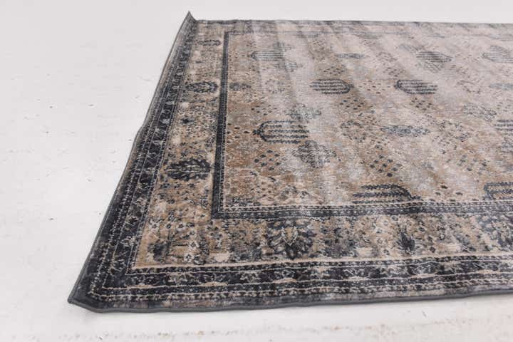 5' x 7' 6 New Vintage Rug