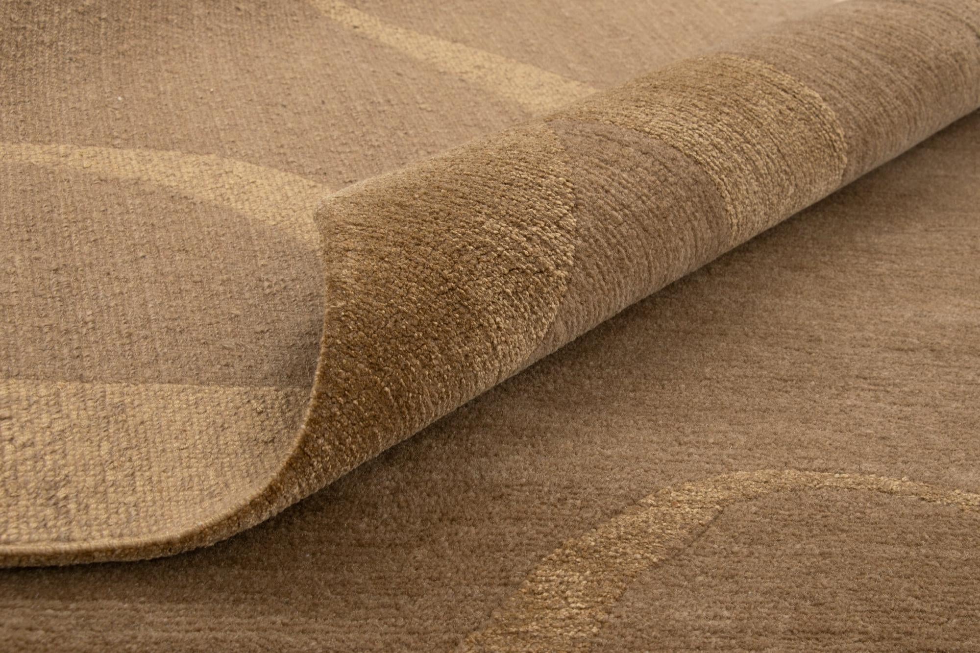 4' x 5' 11 Hand Knotted Odegard Rug