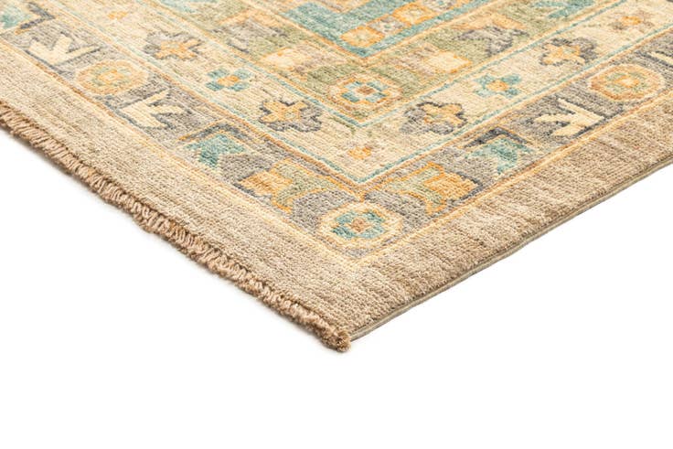 Detail image of 16' 11 x 22' 10 Oushak Rug