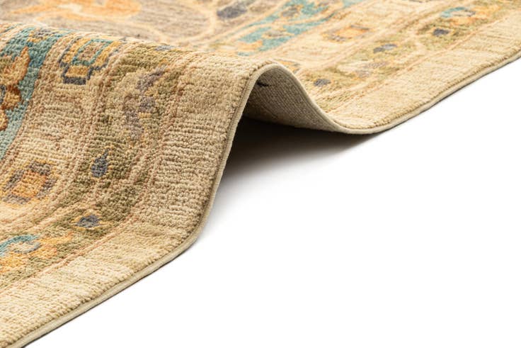 Detail image of 16' 2 x 22' 10 Oushak Rug