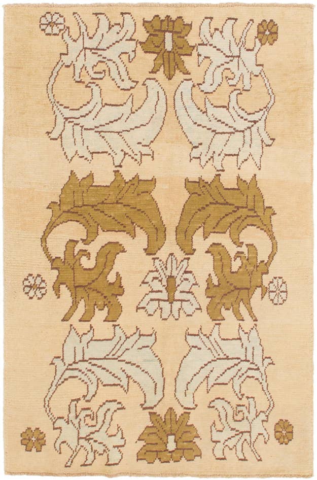 Detail image of 4' 5 x 6' 6 Hand Knotted Oushak Wool Rug