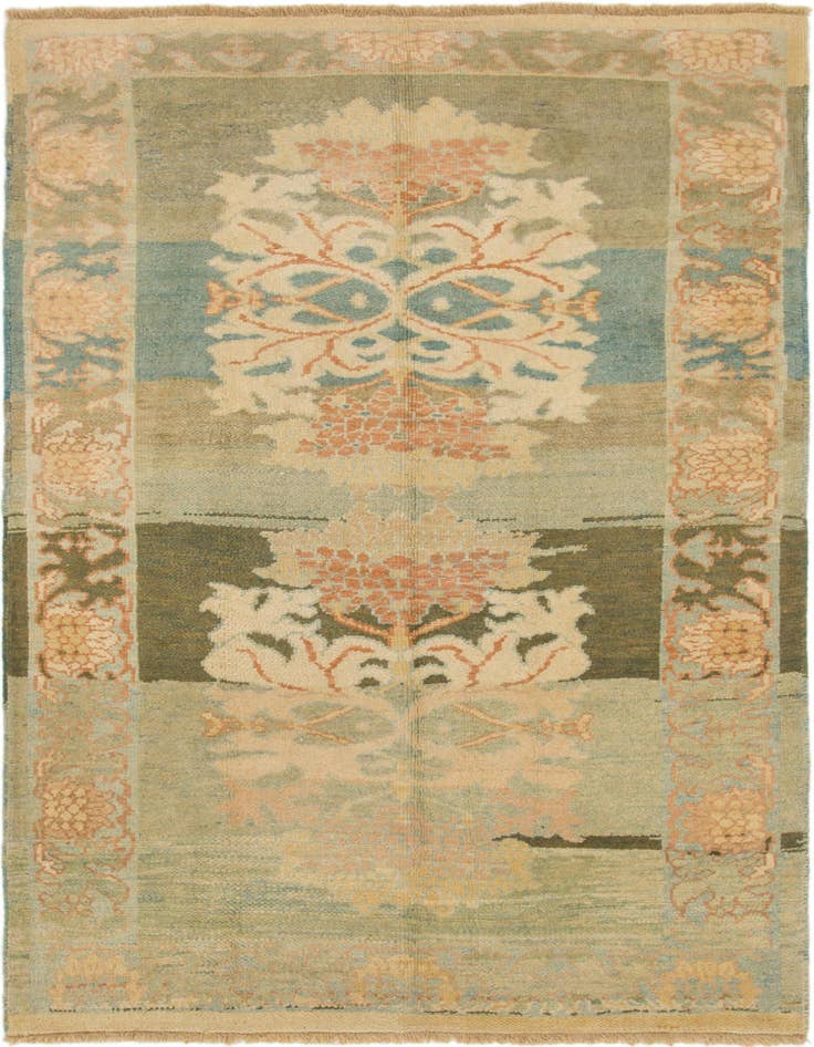 Detail image of 6' 5 x 9' 10 Hand Knotted Oushak Wool Rug