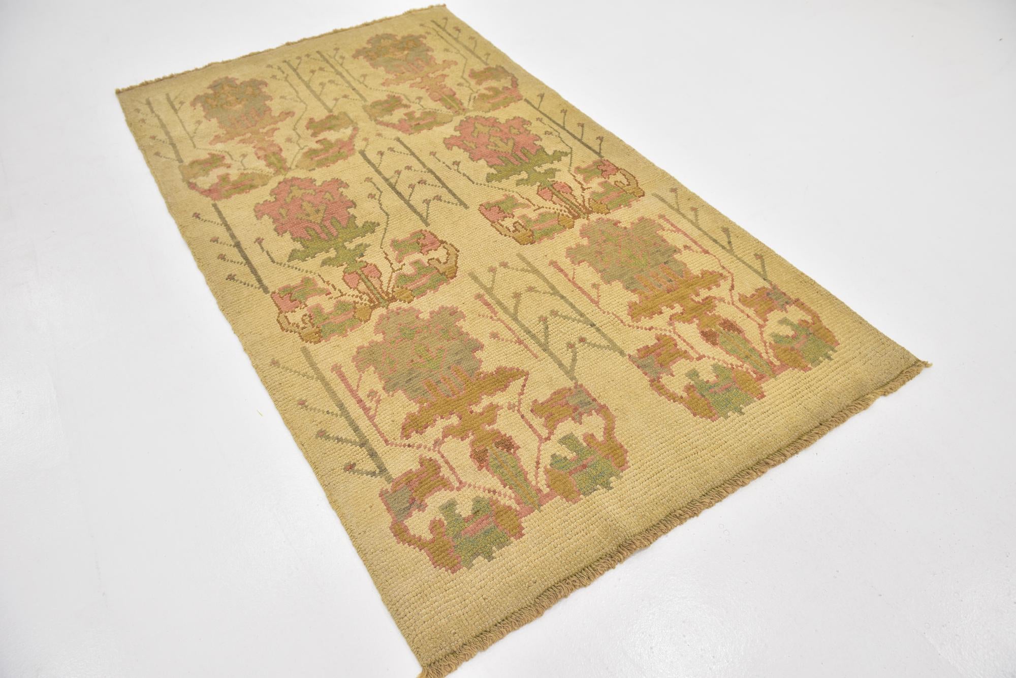 4' 4 x 7' 5 Hand Knotted Oushak Wool Rug