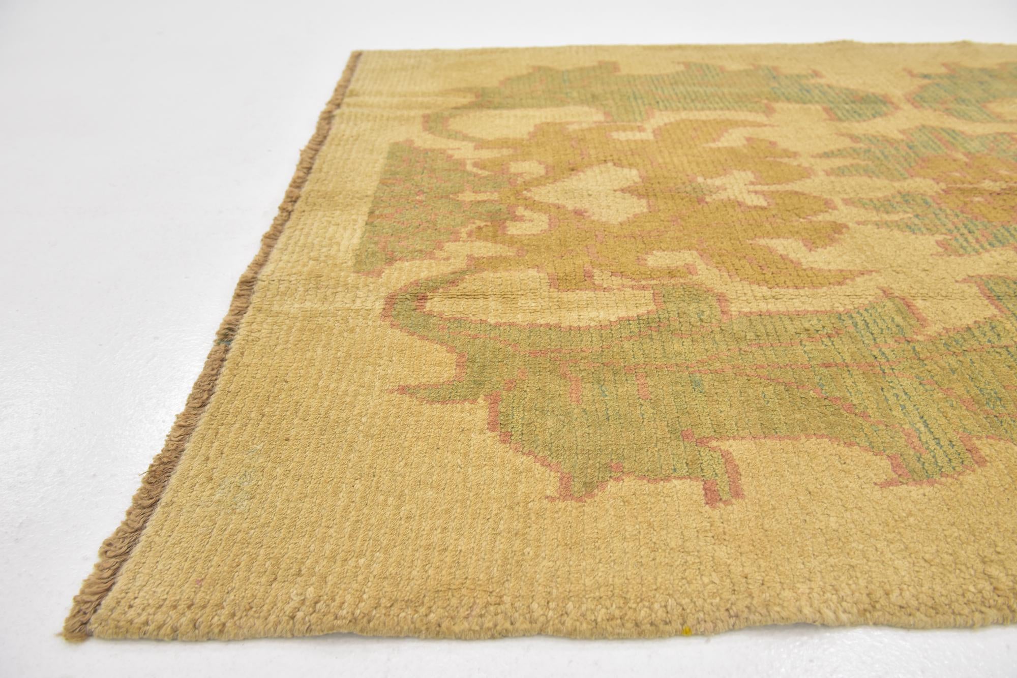 4' 4 x 6' 5 Hand Knotted Oushak Wool Rug