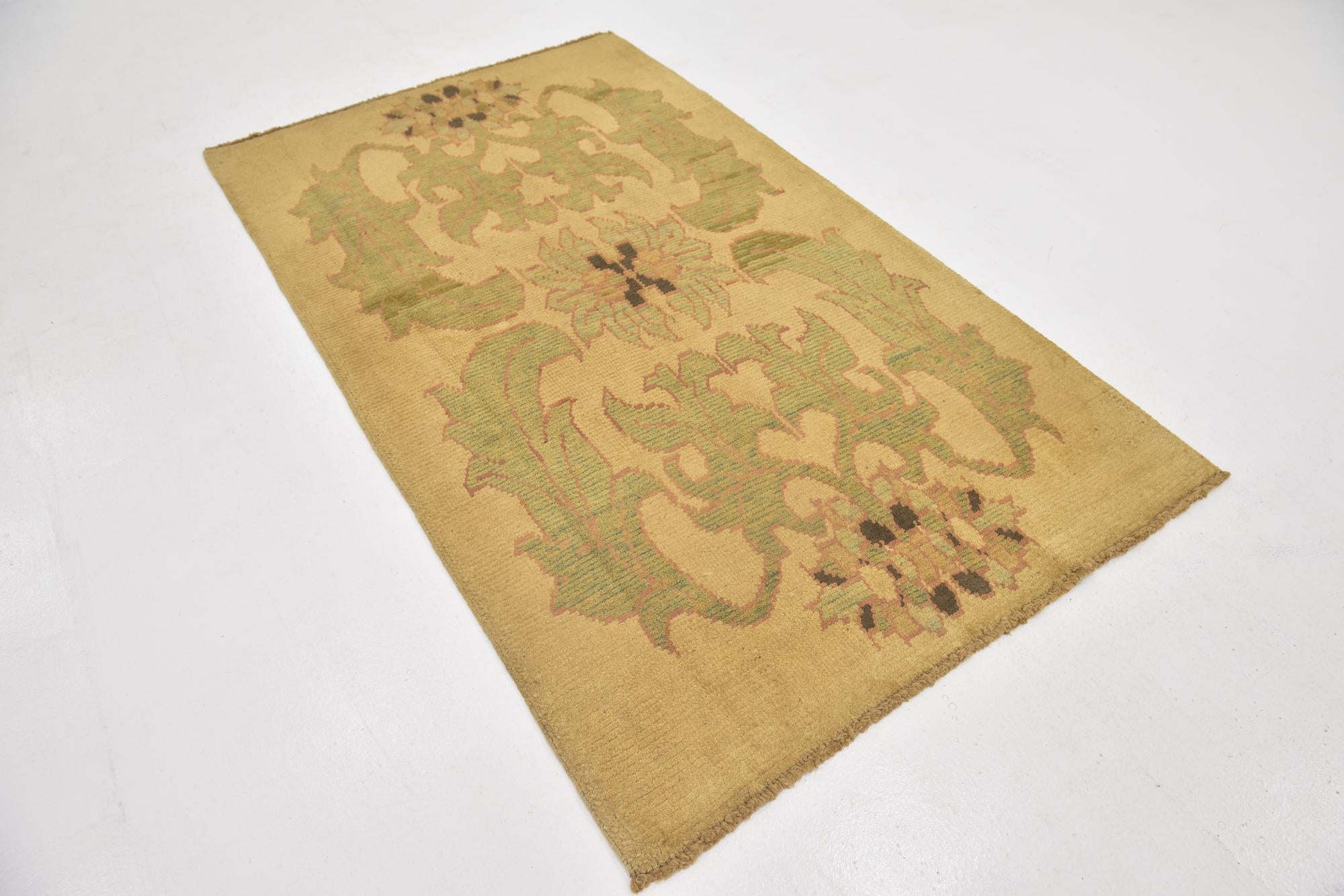 4' 2 x 7' Hand Knotted Oushak Wool Rug