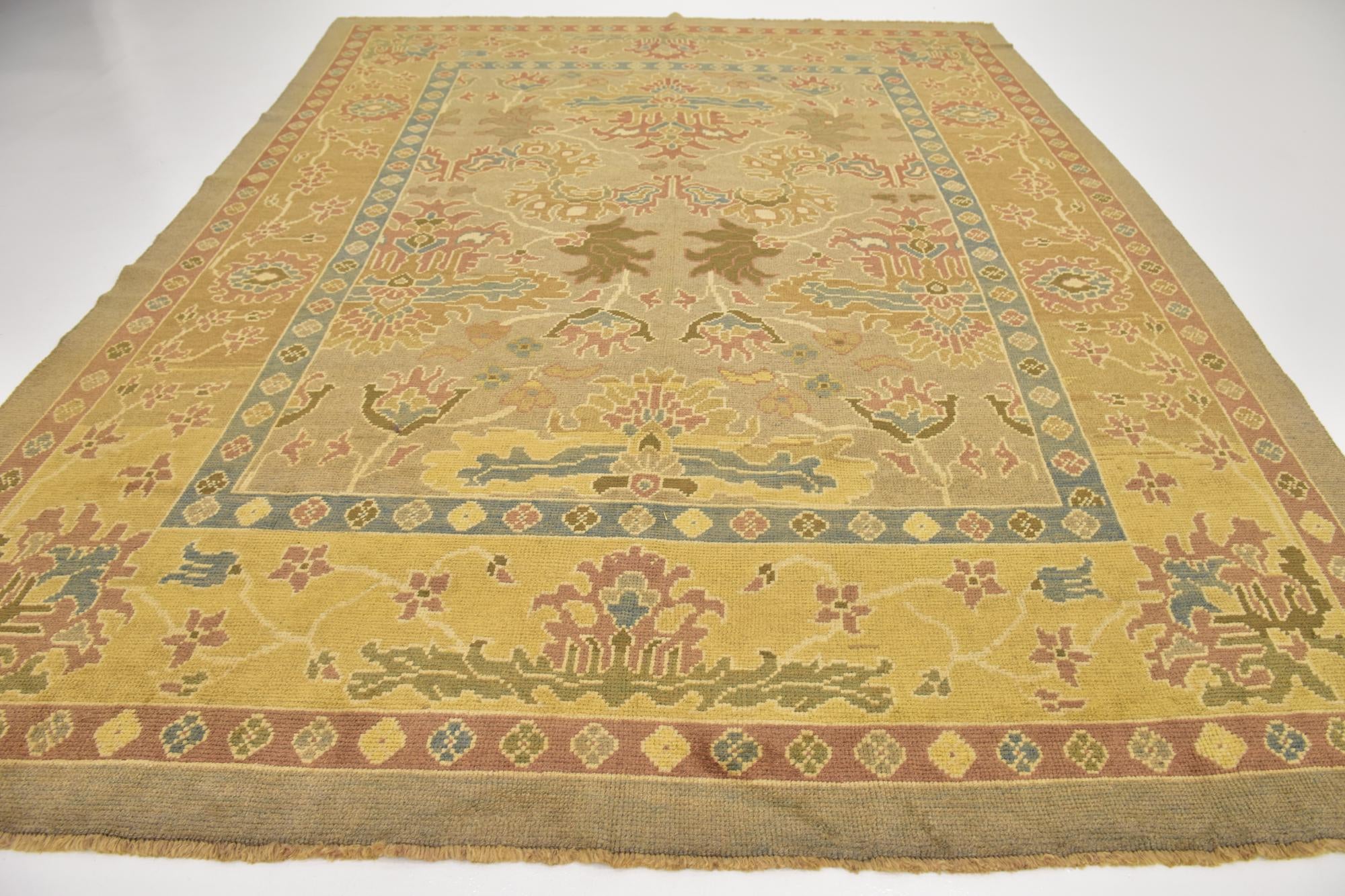 9' 6 x 13' Hand Knotted Oushak Wool Rug