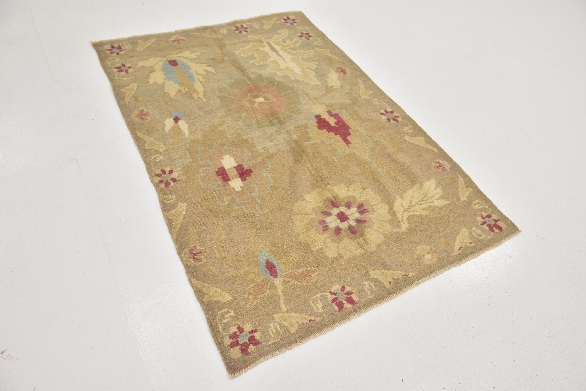 3' 6 x 5' 2 Hand Knotted Oushak Wool Rug