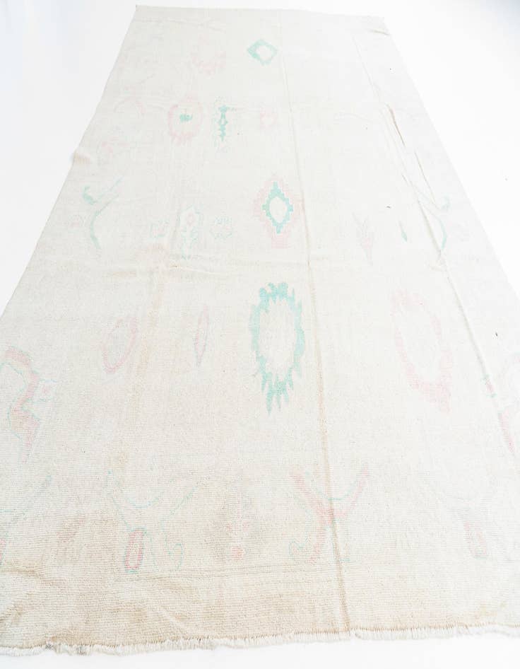 Detail image of 9' 9 x 13' 10 Hand Knotted Oushak Wool Rug