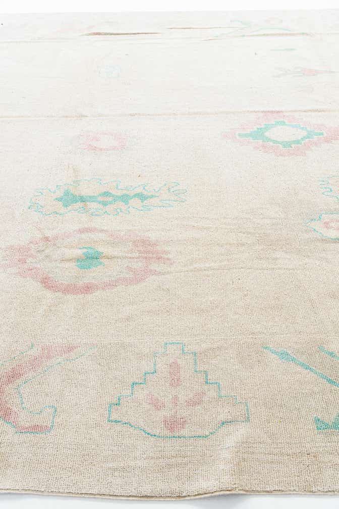 9' 9 x 13' 10 Hand Knotted Oushak Wool Rug