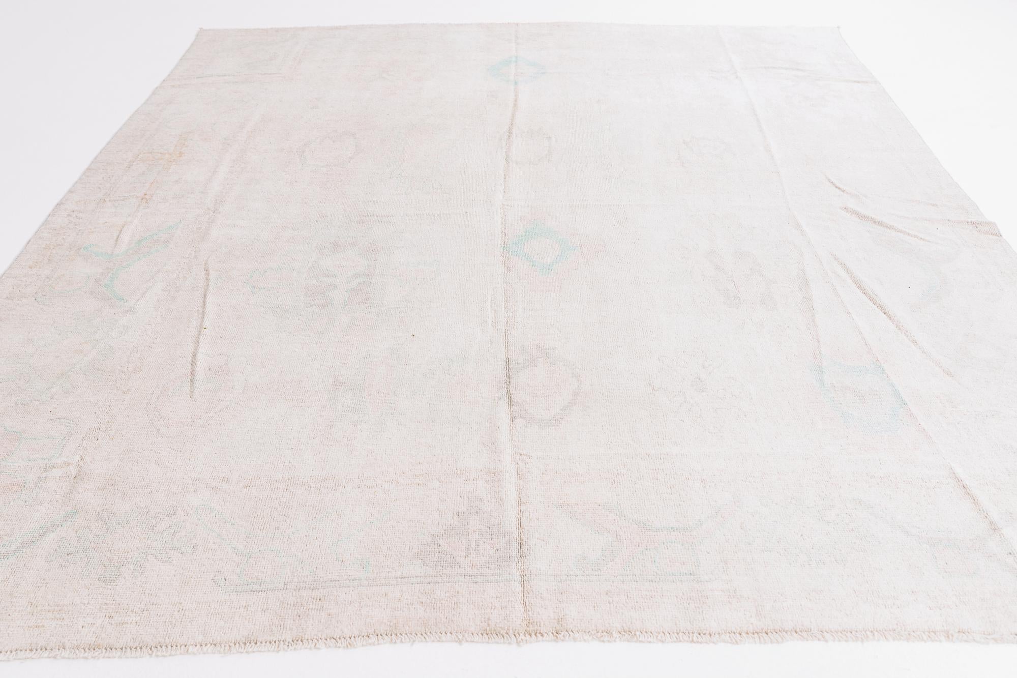 9' x 11' 5 Hand Knotted Oushak Wool Rug