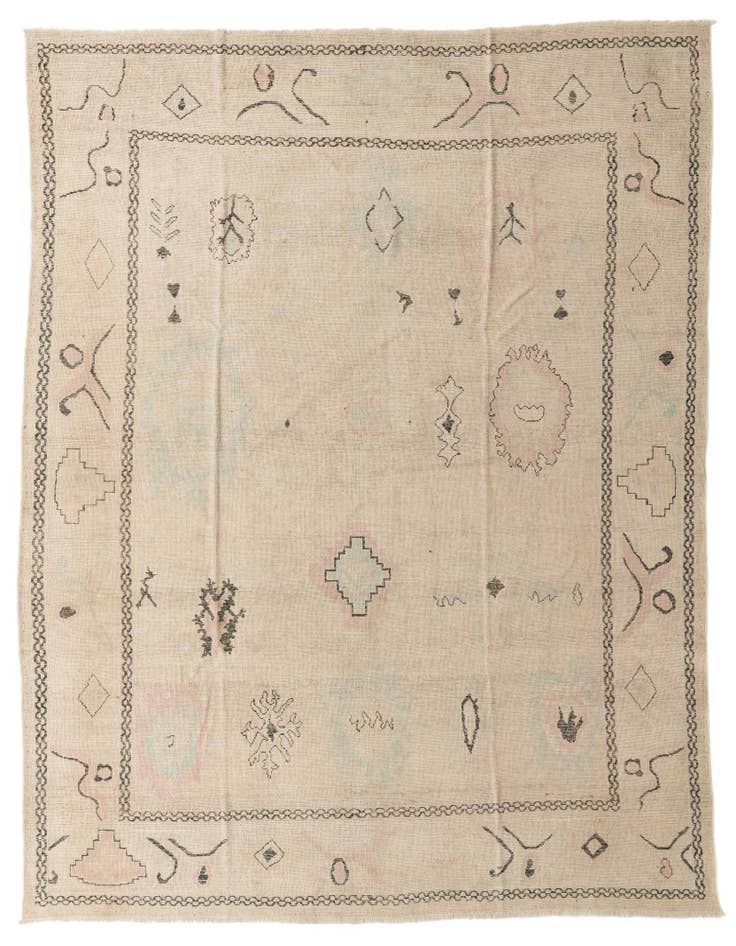 Detail image of 9' 5 x 11' 5 Hand Knotted Oushak Wool Rug