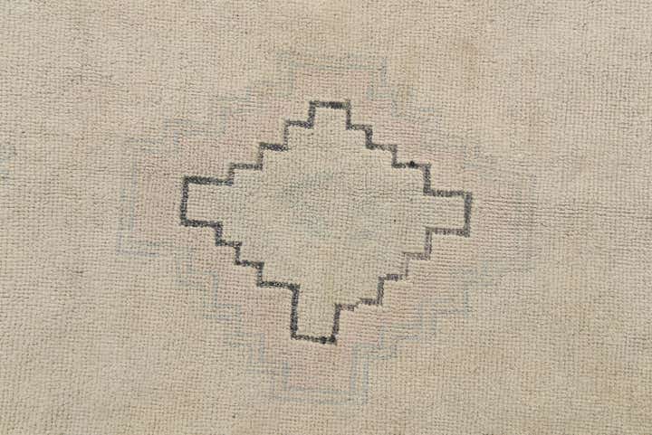 9' x 11' 7 Hand Knotted Oushak Wool Rug