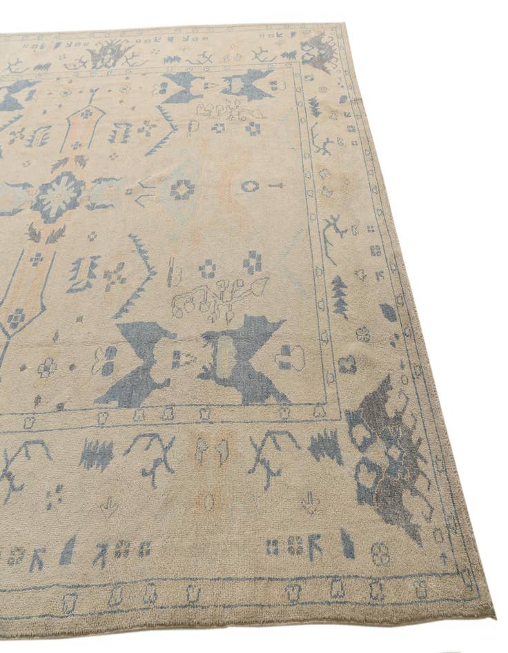 Detail image of 9' 2 x 11' 4 Hand Knotted Oushak Wool Rug