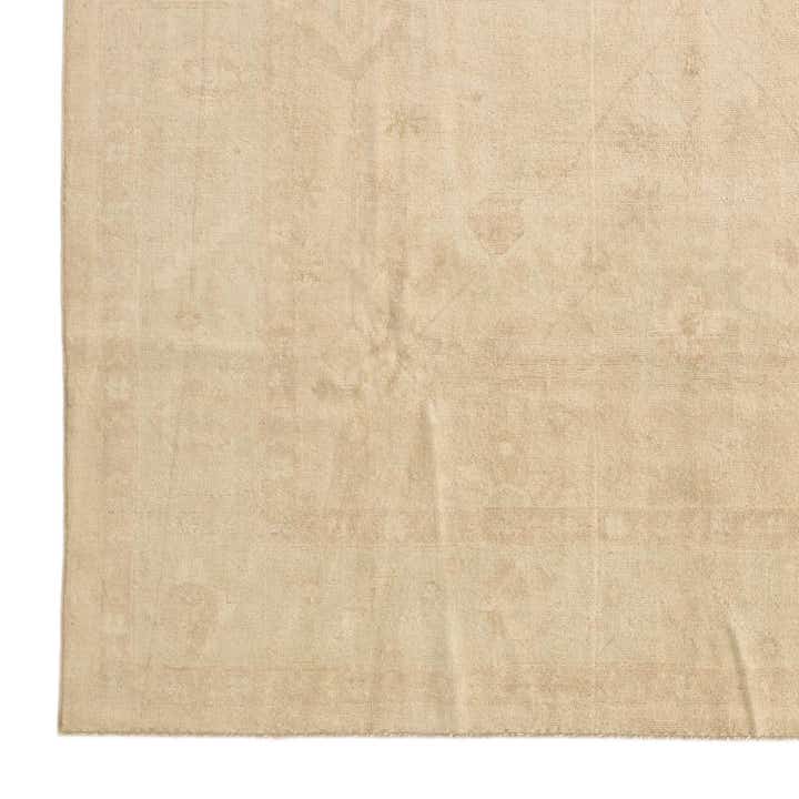 8' 4 x 9' 9 Hand Knotted Oushak Wool Rug