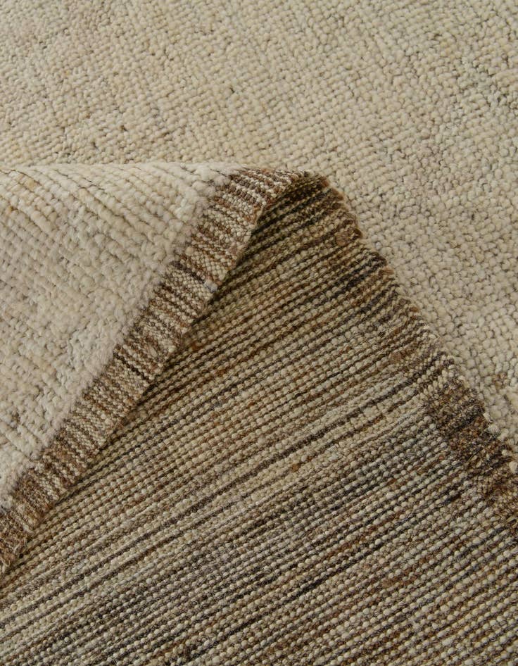 Detail image of 8' 4 x 10' 11 Hand Knotted Oushak Wool Rug