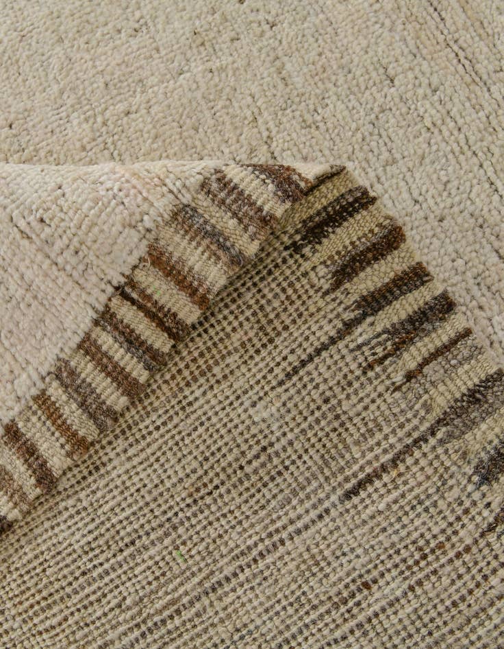 Detail image of 8' 5 x 10' 8 Hand Knotted Oushak Wool Rug