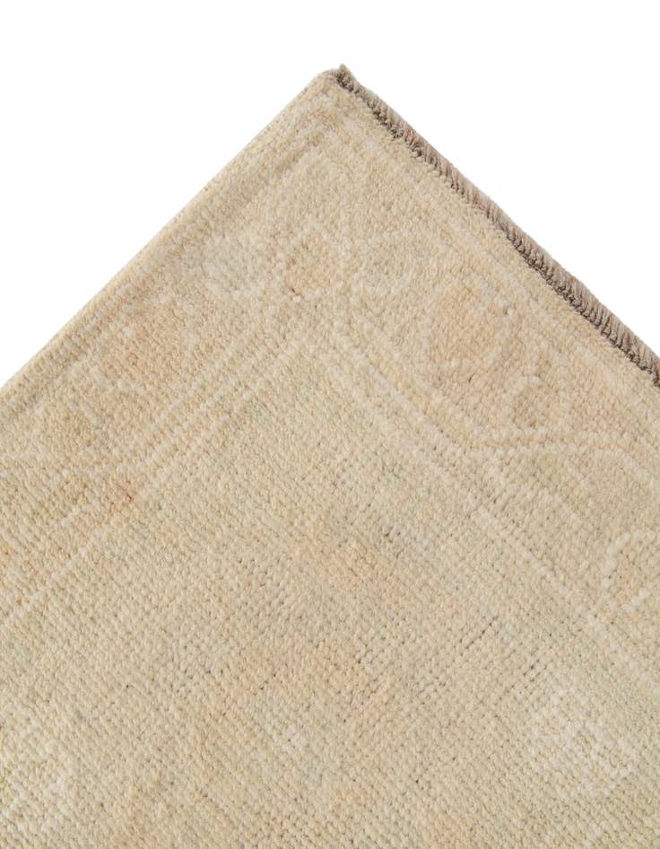 Detail image of 6' 8 x 9' 7 Hand Knotted Oushak Wool Rug