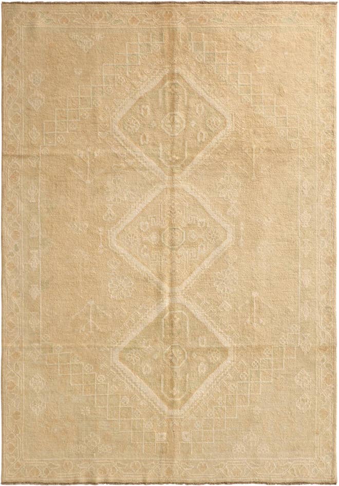 Detail image of 6' 8 x 9' 7 Hand Knotted Oushak Wool Rug