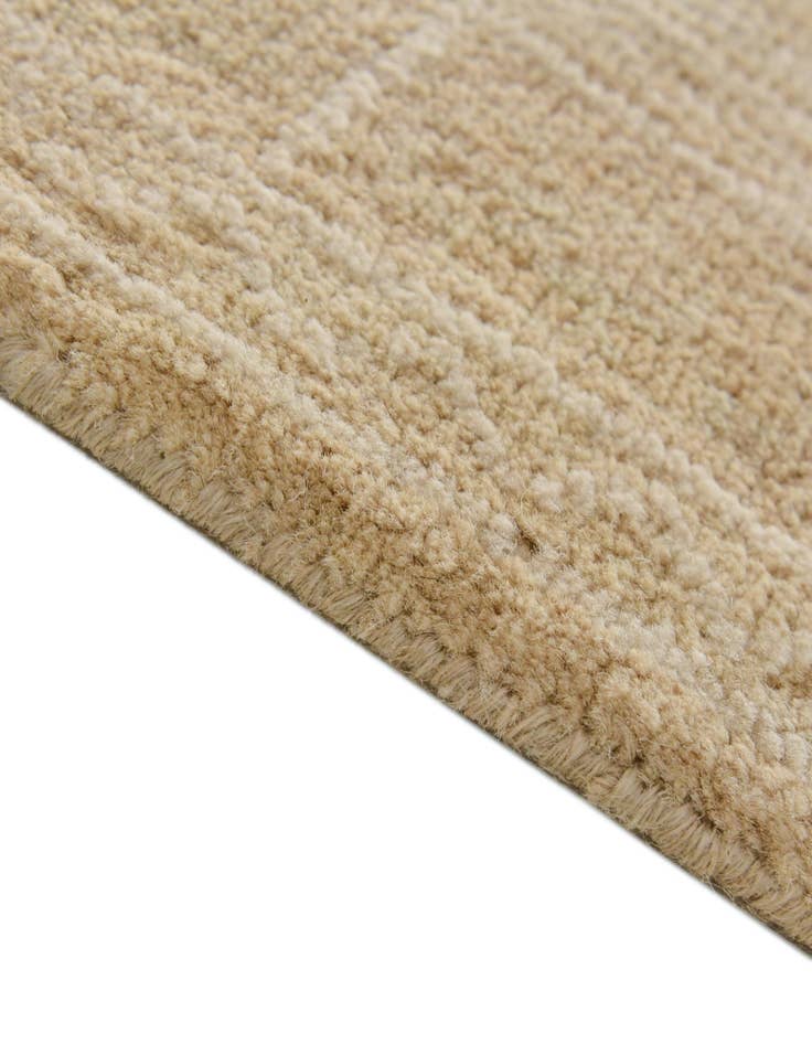 Detail image of 6' 6 x 9' 8  Hand Knotted Oushak Wool Rug