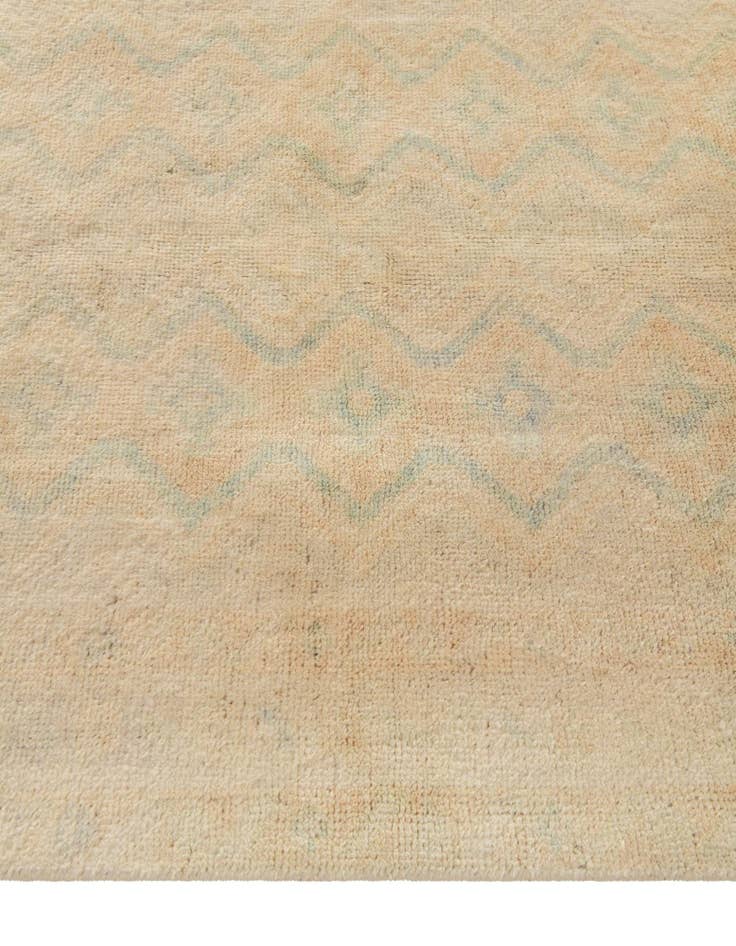 Detail image of 3' 10 x 6' 1 Hand Knotted Oushak Wool Rug