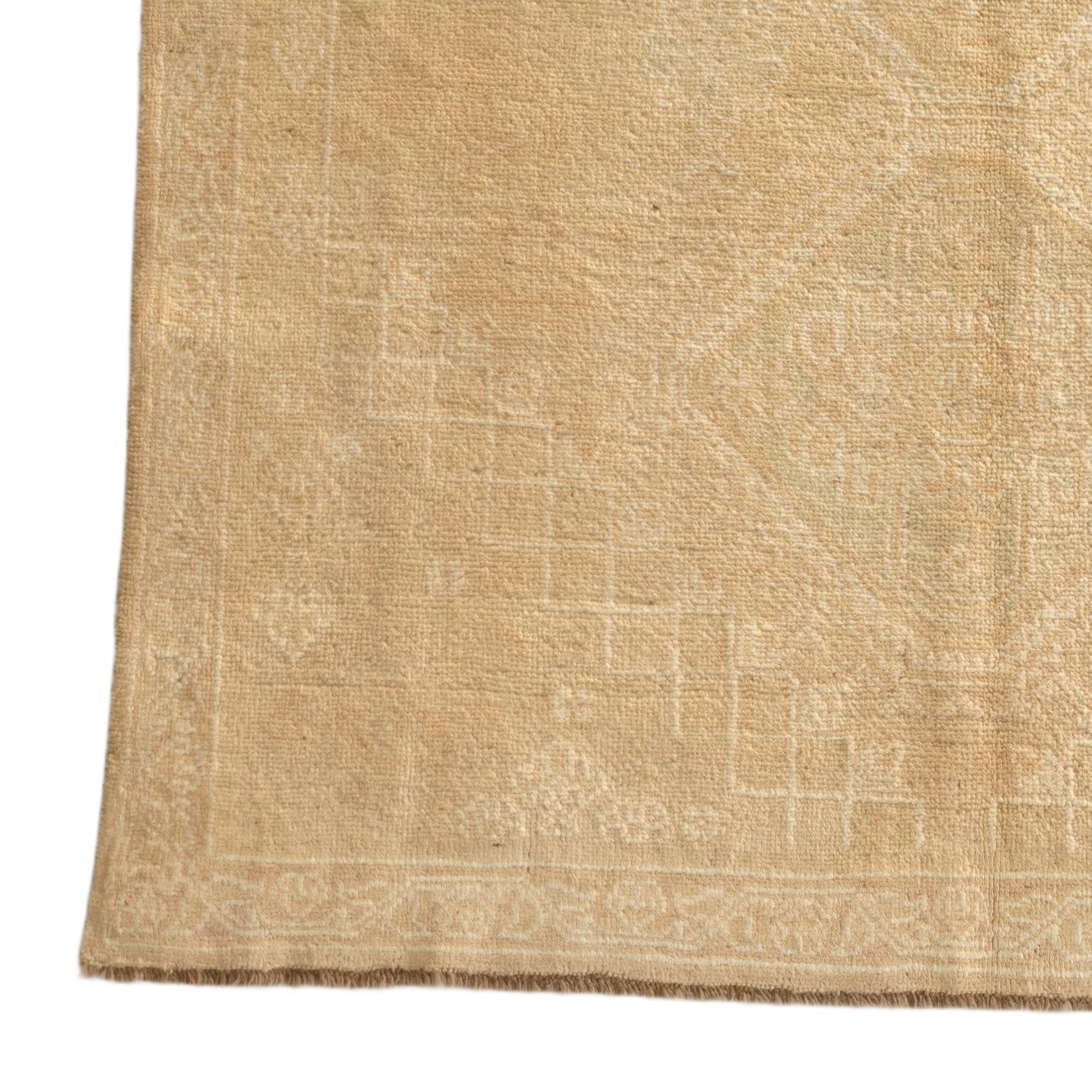 5' 5 x 7' 5 Hand Knotted Oushak Wool Rug