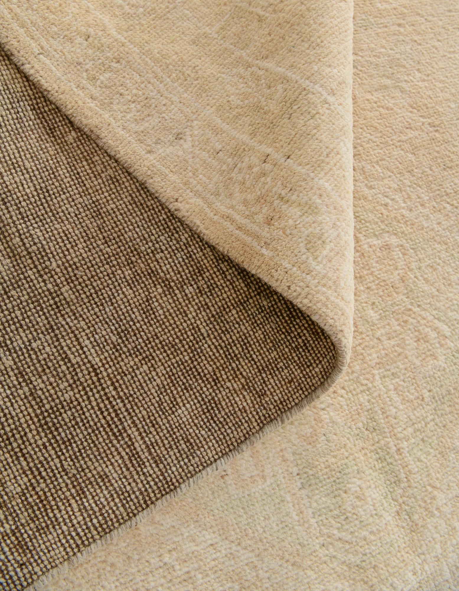 5' 5 x 7' 5 Hand Knotted Oushak Wool Rug