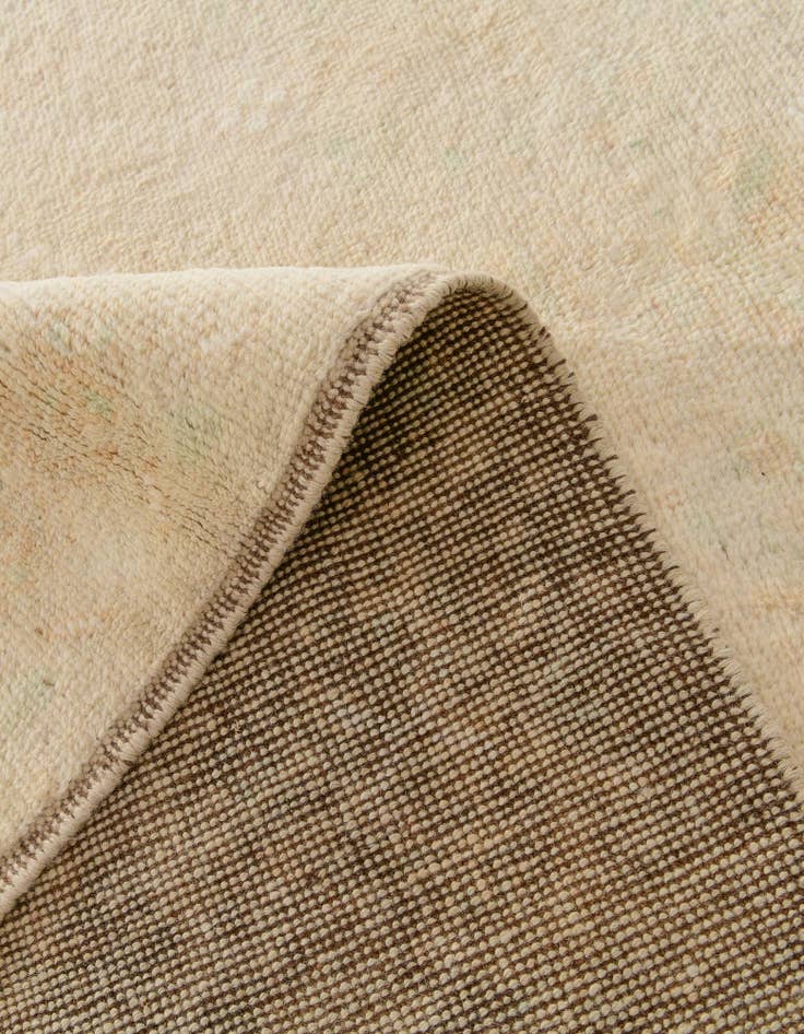 Detail image of 6' 5 x 9' 7 Hand Knotted Oushak Wool Rug