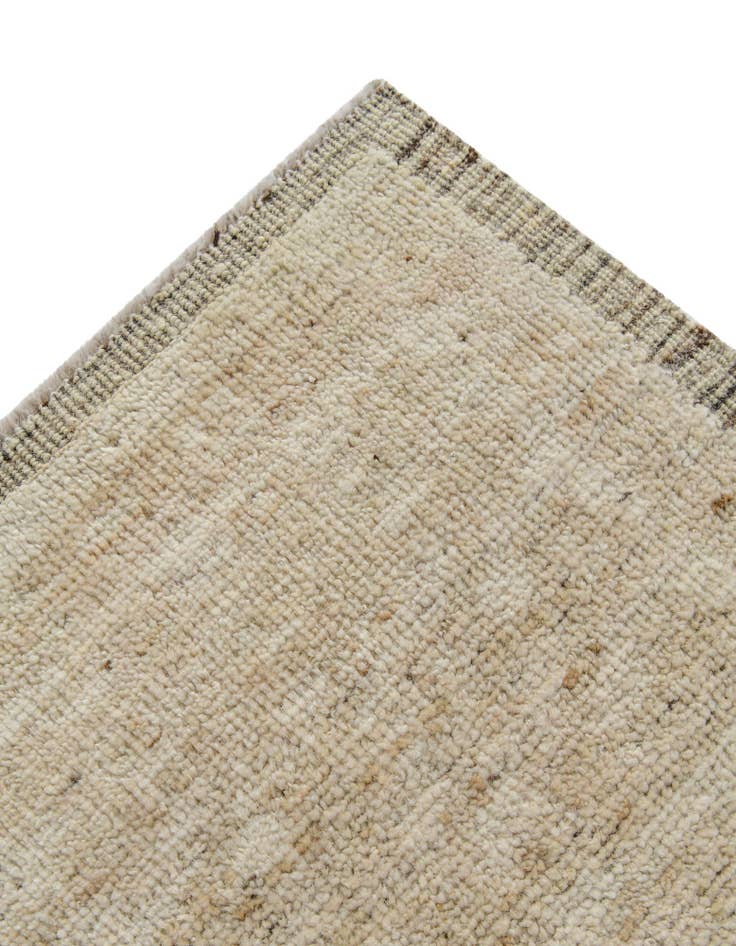 Detail image of 8' 4 x 9' 11 Hand Knotted Oushak Wool Rug