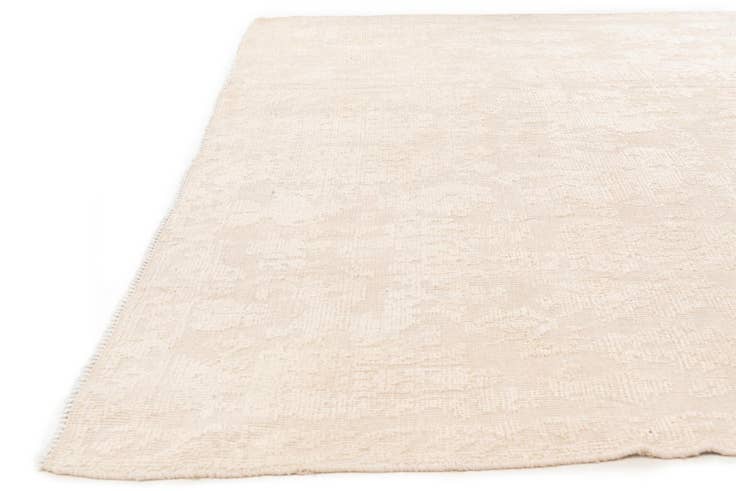 Detail image of 8' x 10' 3 Hand Knotted Oushak Wool Rug