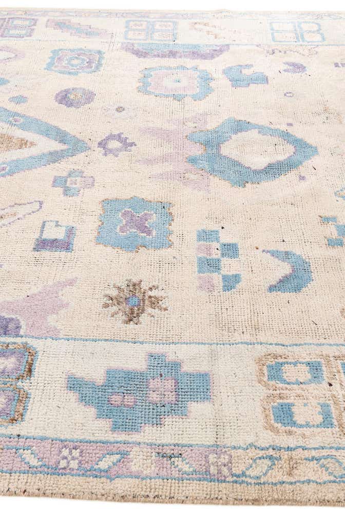 8' 10 x 11' 10 Hand Knotted Oushak Wool Rug