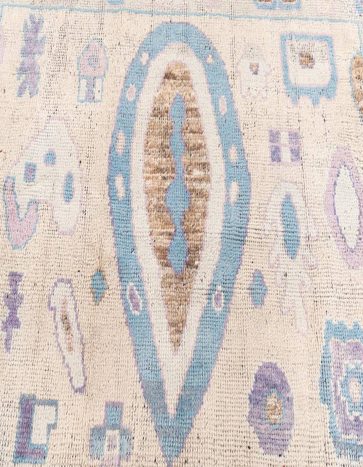 Detail image of 8' 10 x 11' 10  Hand Knotted Oushak Wool Rug